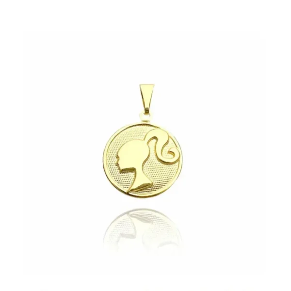 Pingente Barbie Redonda P (1,7cmX1,3cm) (1,2g) (Banho Ouro 18k)